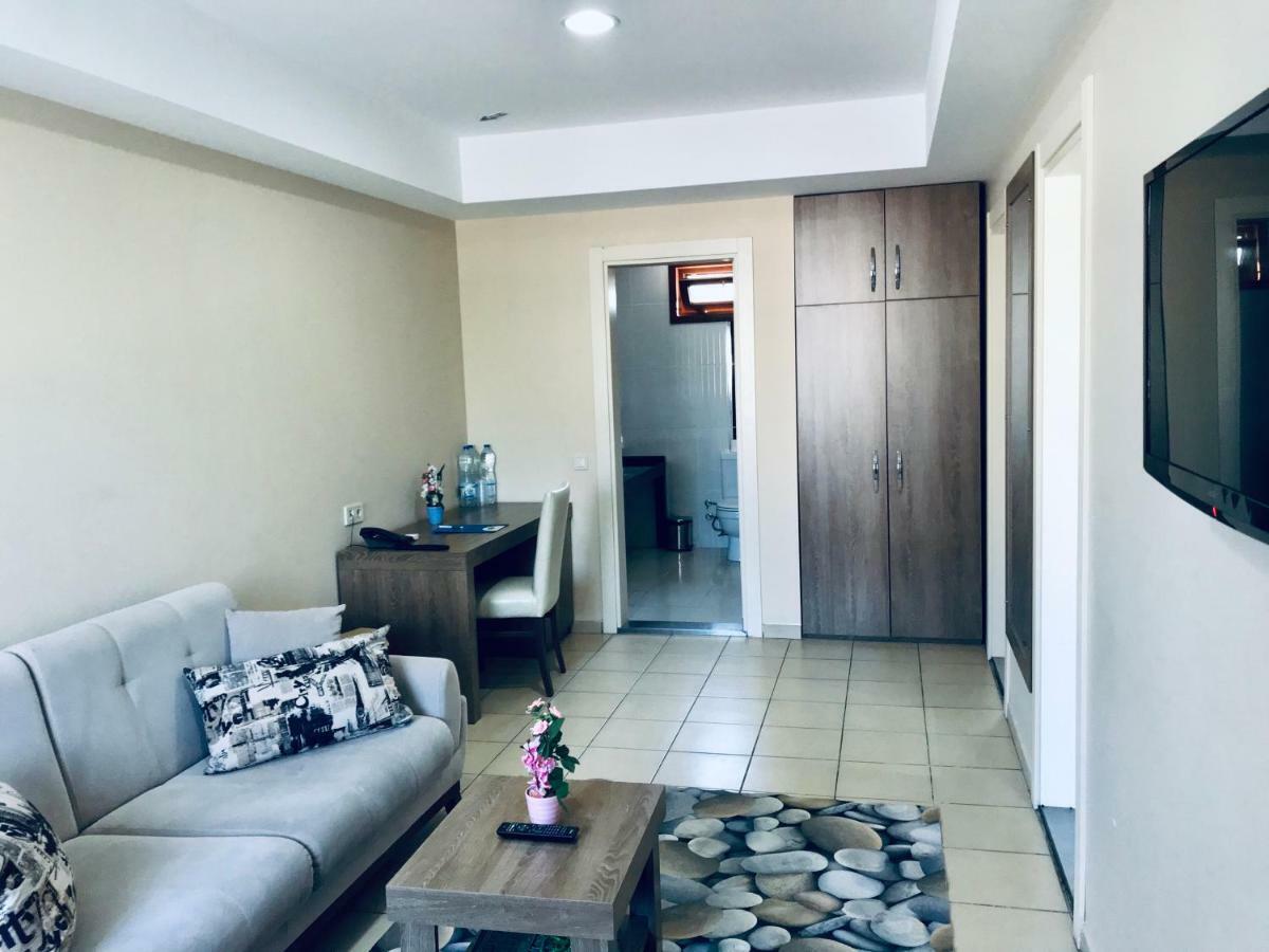 Rizom Tatil Koyu Hotel Samanli Exterior foto